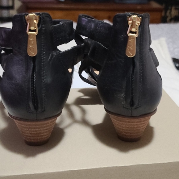 clarks mena silk sandals